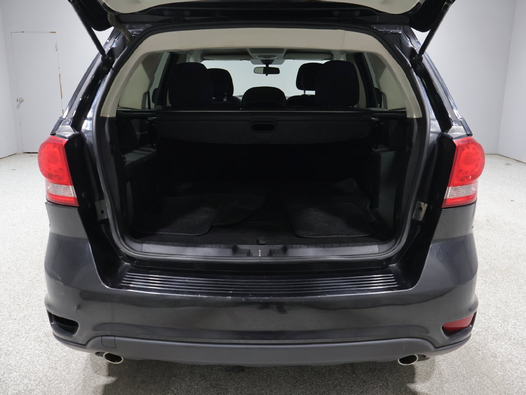 Used 2013 Dodge Journey SXT FWD image 24