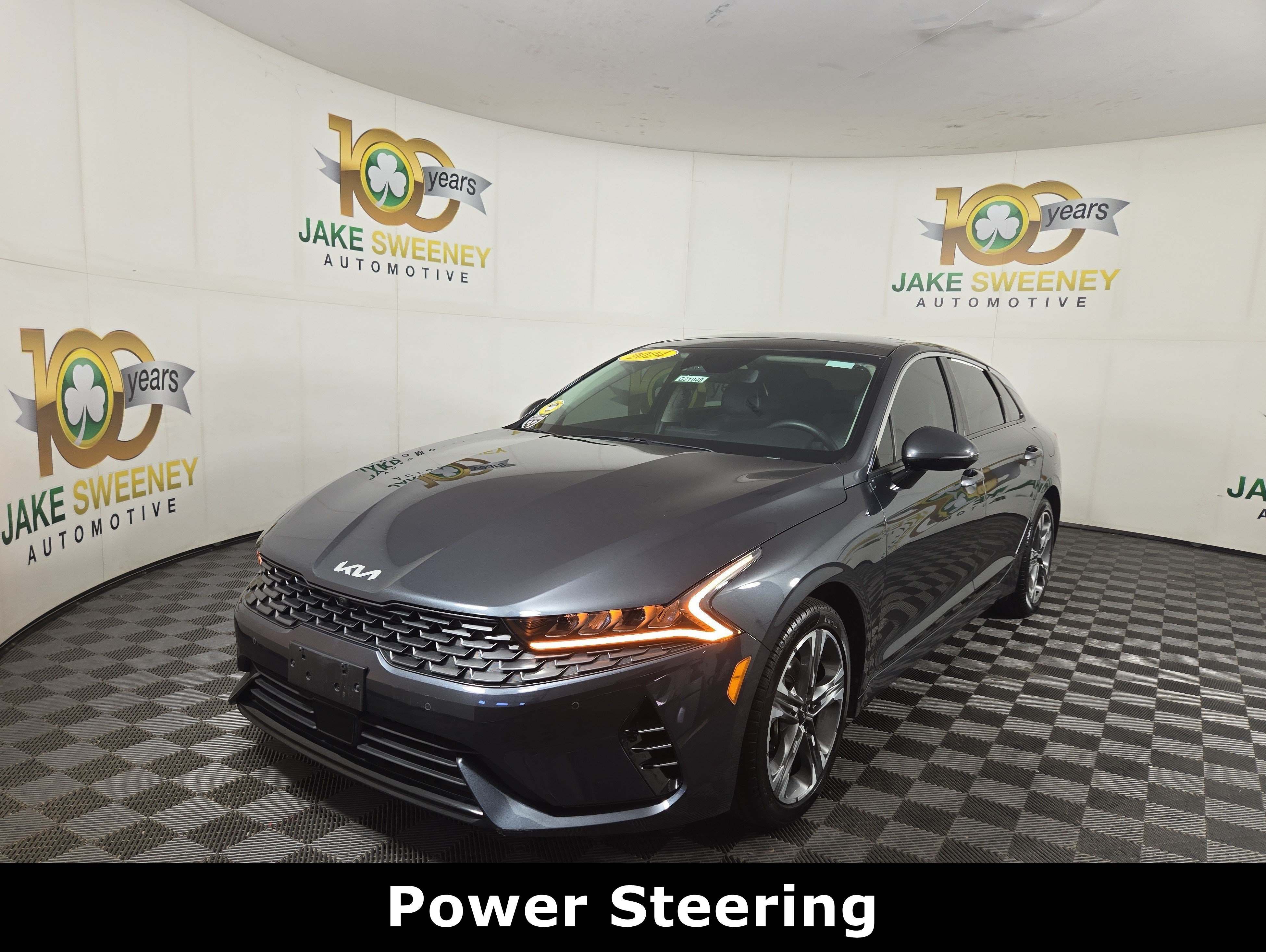 Used 2024 Kia K5 EX w/ EX Premium Package FWD image 3