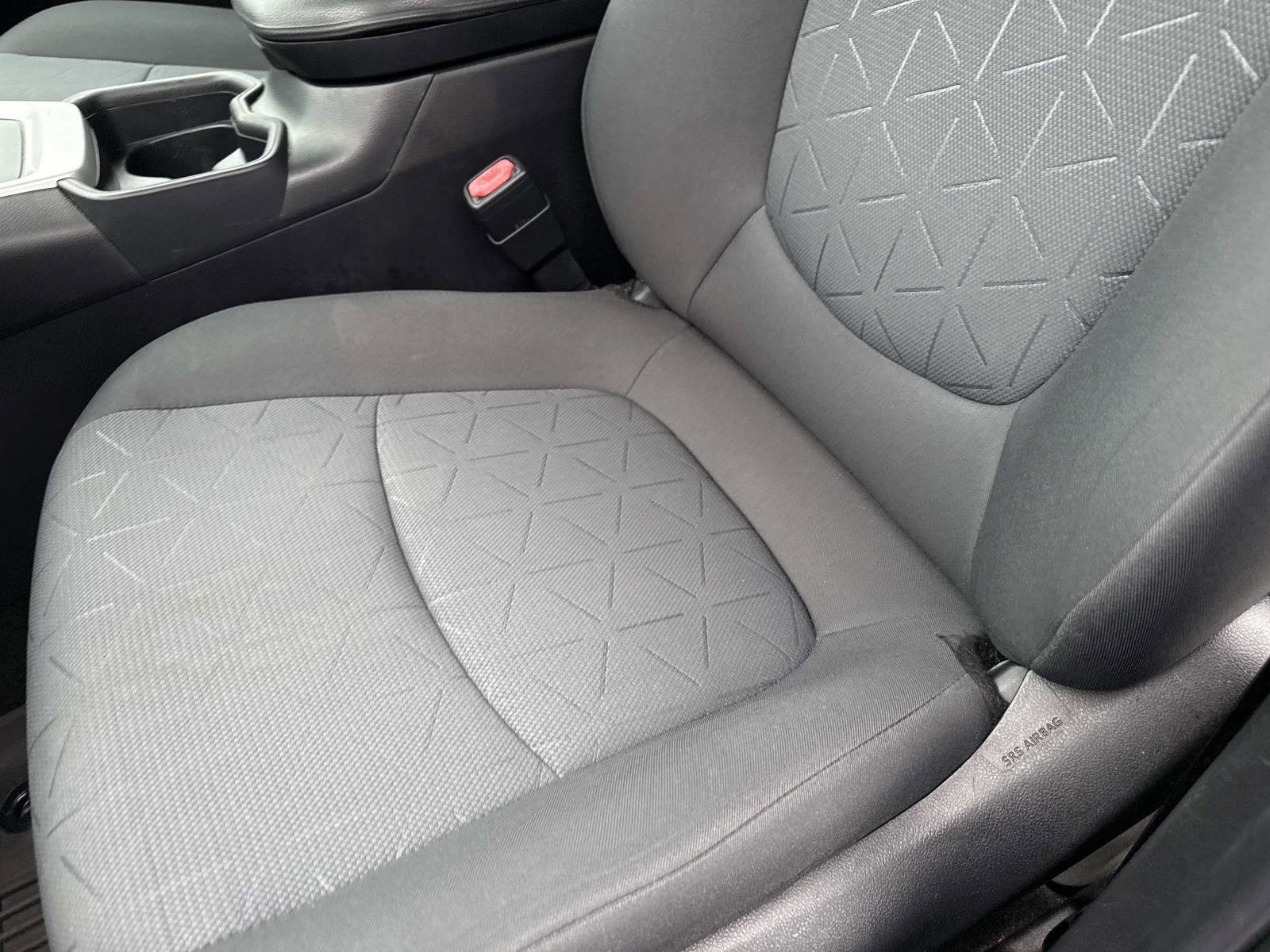 Used 2020 Toyota RAV4 XLE image 22