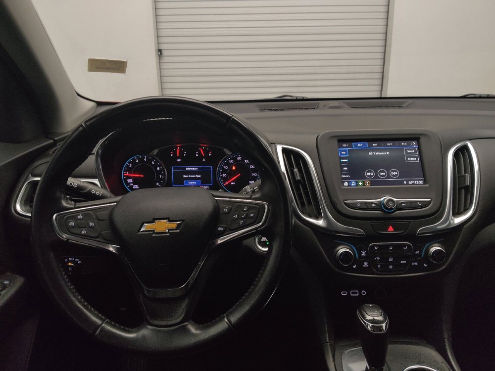 Used 2019 Chevrolet Equinox LT FWD image 22