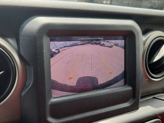 Used 2020 Jeep Wrangler Sport AWD/4WD image 11