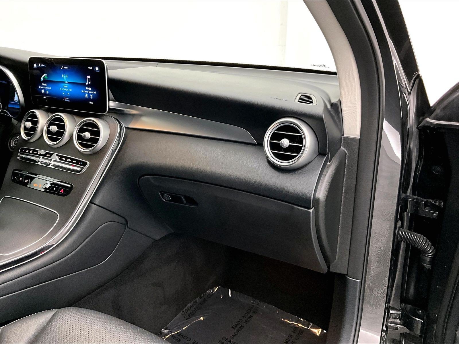 Certified 2022 Mercedes-Benz GLC 300 image 20