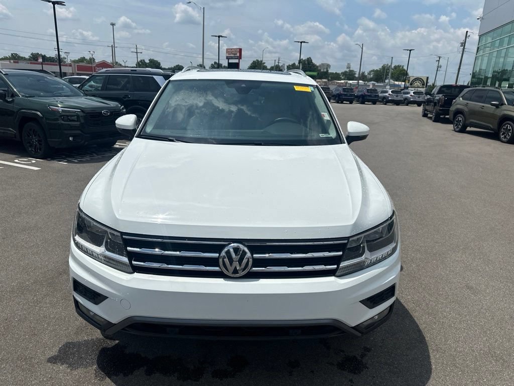 Used 2021 Volkswagen Tiguan SEL AWD/4WD image 2