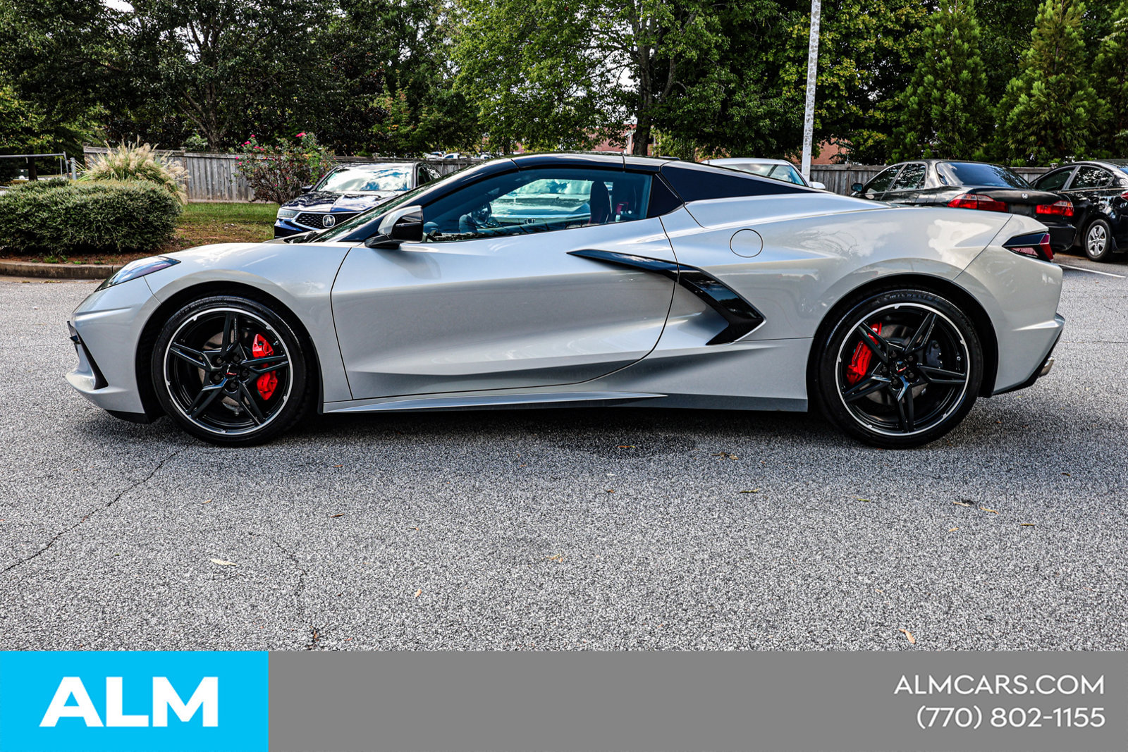 Used 2024 Chevrolet Corvette Stingray Preferred Conv w/ Battery Protection Package RWD image 9