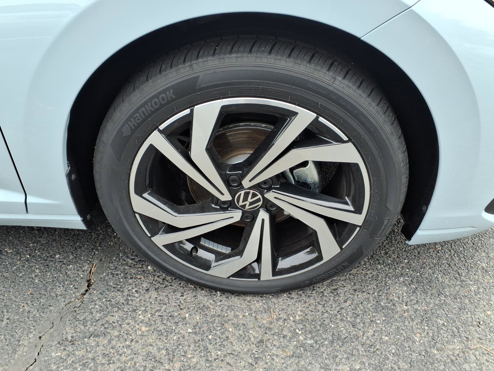 New 2026 Volkswagen Jetta SEL image 5