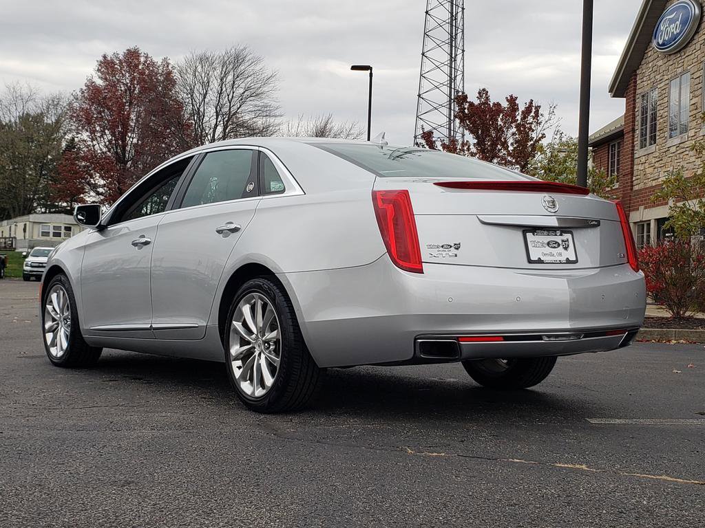Used 2013 Cadillac XTS Premium image 4