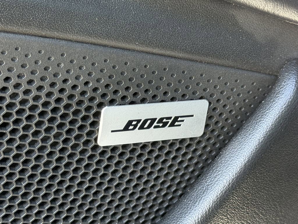 Used 2020 Porsche Taycan Turbo image 18