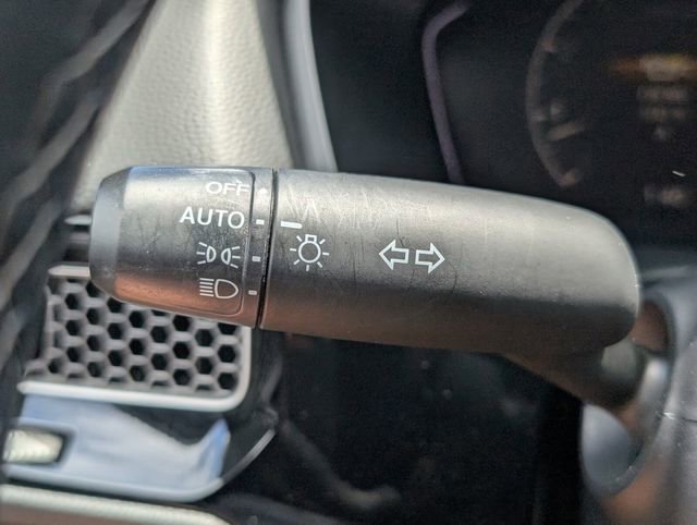Used 2025 Honda Civic Sport image 27
