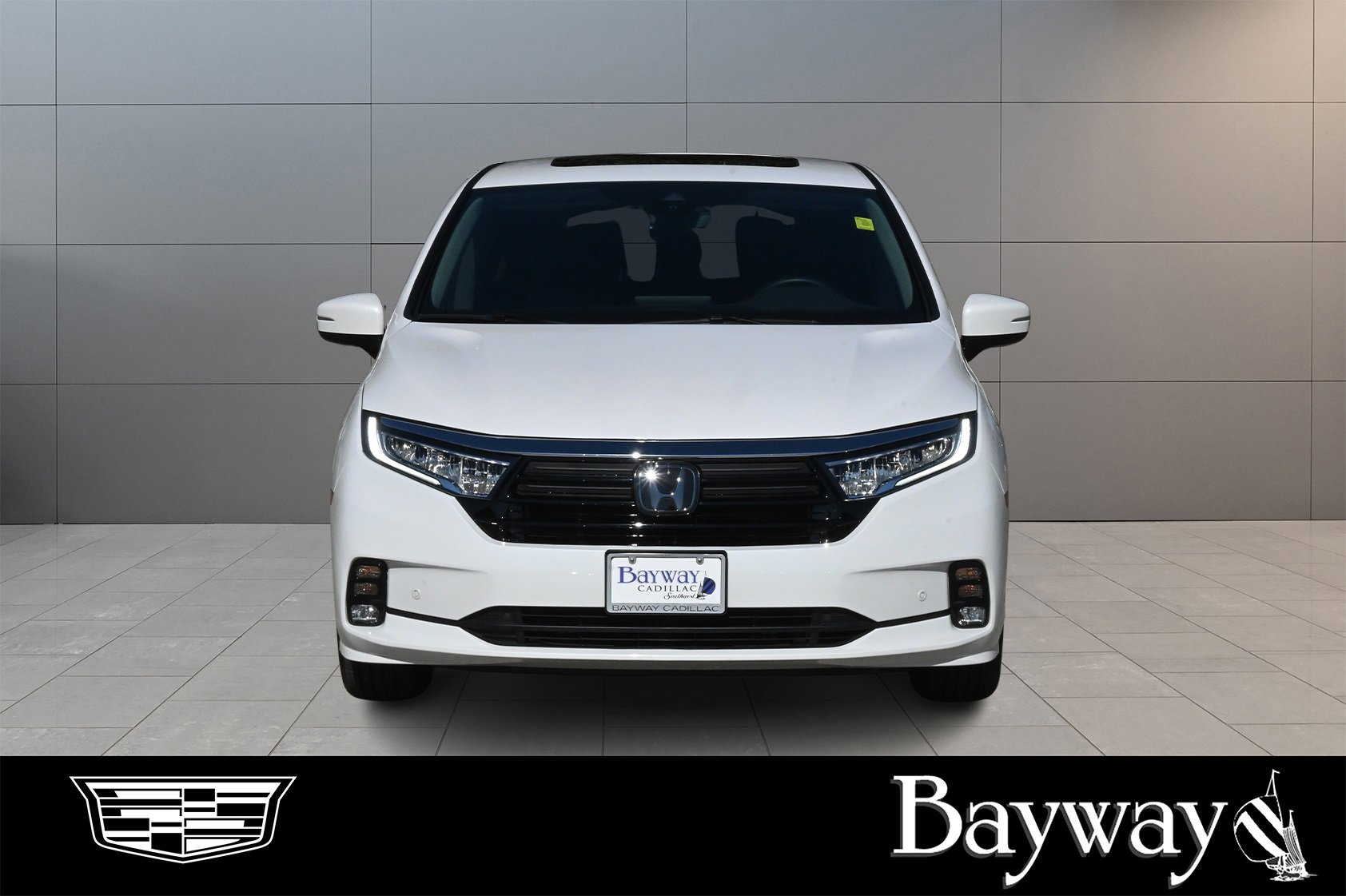 Used 2024 Honda Odyssey Elite image 2