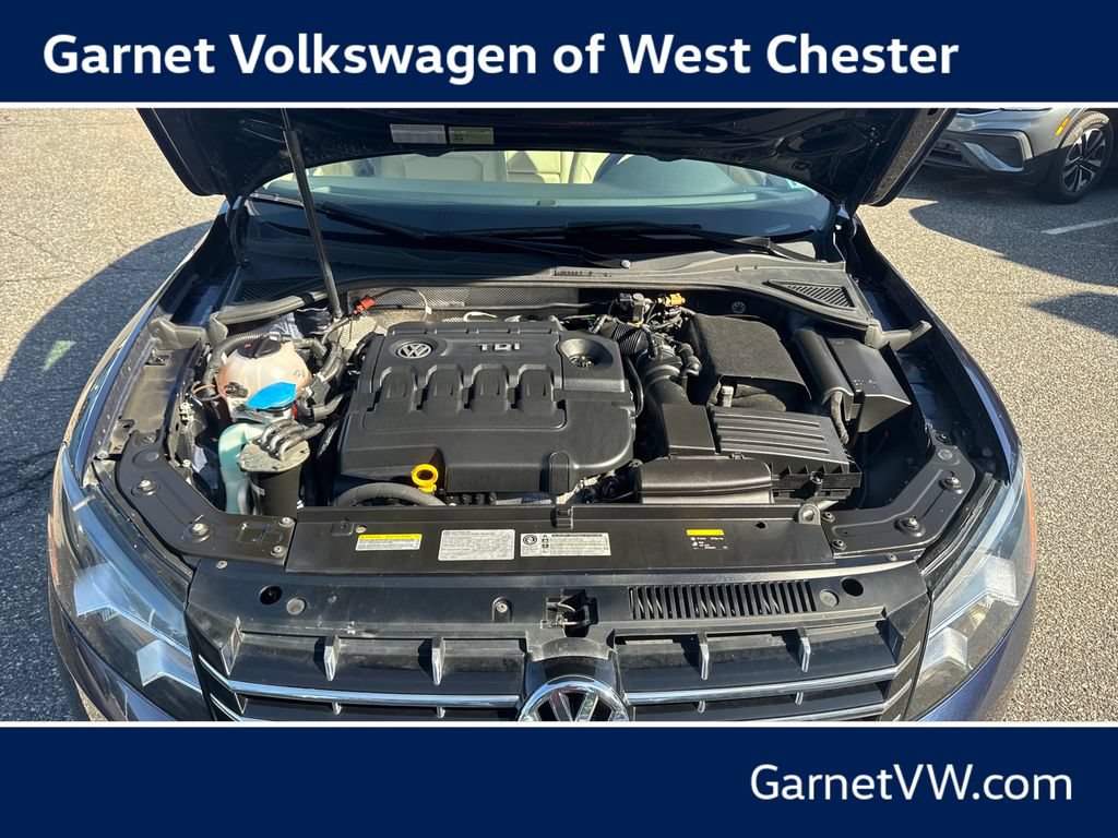 Used 2015 Volkswagen Passat TDI SE FWD image 34