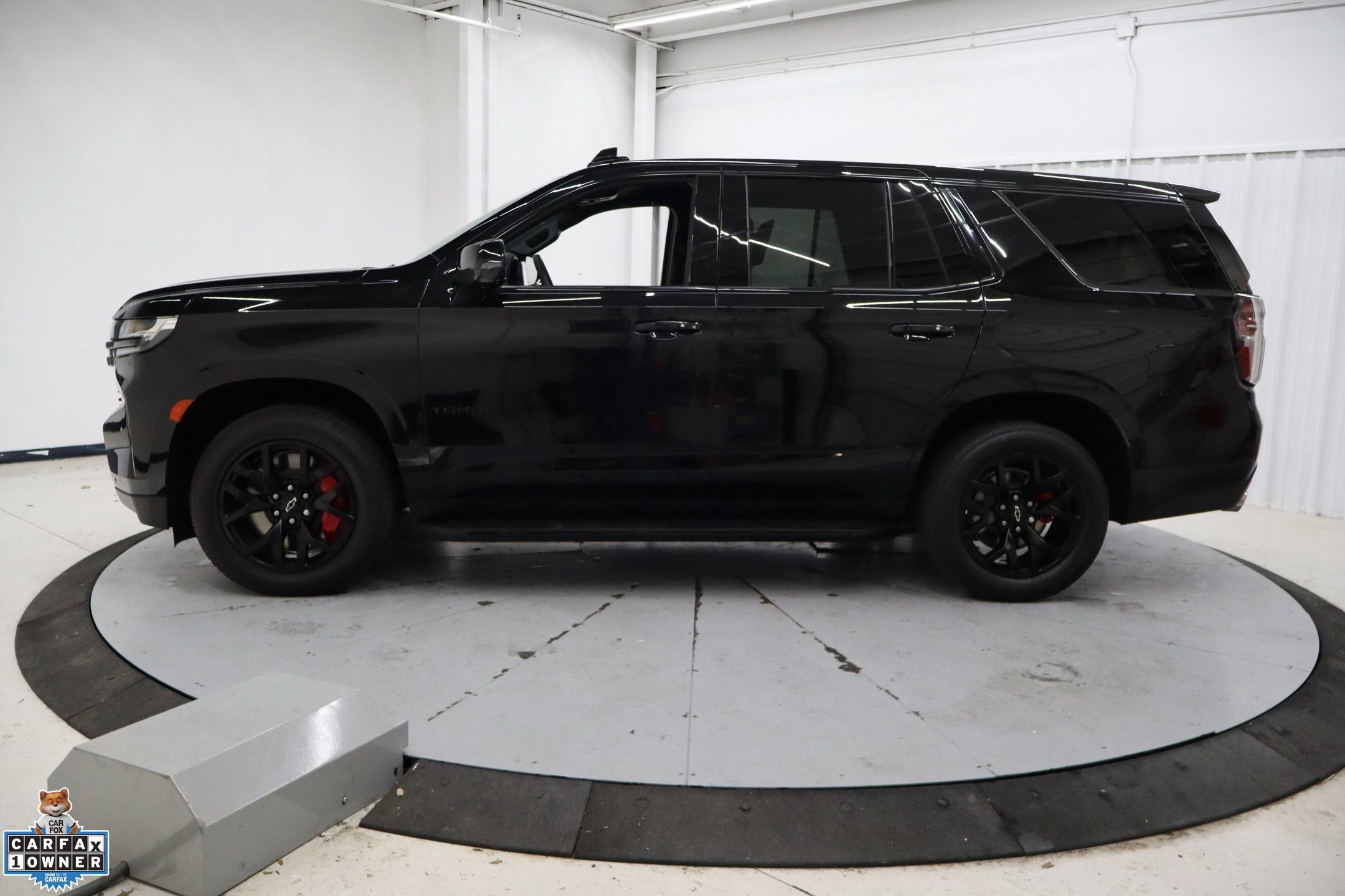 Used 2023 Chevrolet Tahoe RST w/ RST Performance Edition image 9