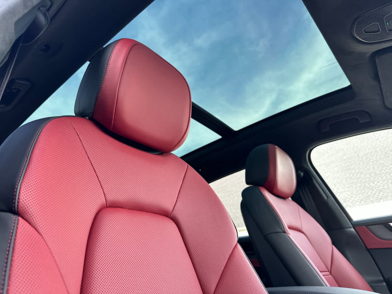 New 2026 Porsche Cayenne GTS AWD/4WD image 18