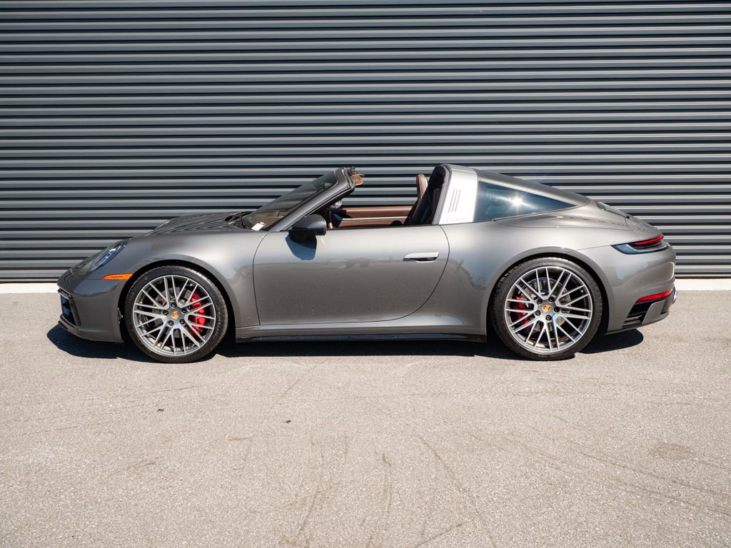 Certified 2024 Porsche 911 Targa 4S image 2