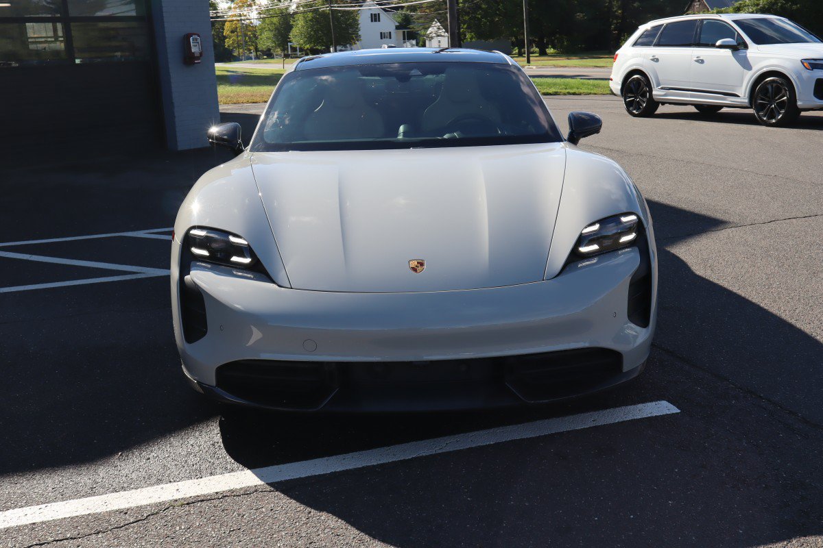 Used 2022 Porsche Taycan Turbo S AWD/4WD image 3