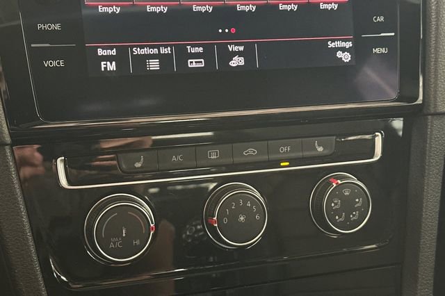 Used 2018 Volkswagen GTI SE w/ SE Leather Package image 24