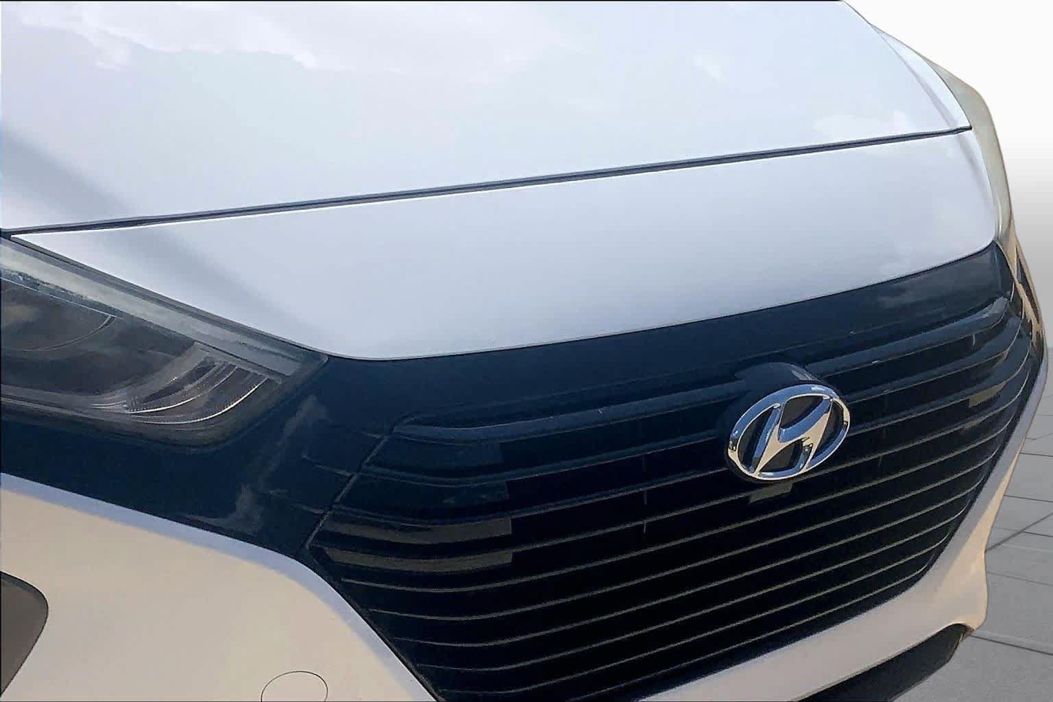 Used 2017 Hyundai Ioniq SEL FWD image 29
