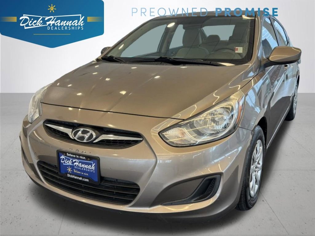 Used 2013 Hyundai Accent GLS FWD image 1