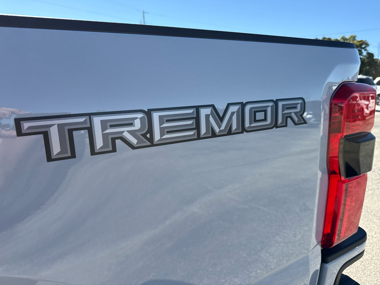 New 2026 Ford F250 Lariat w/ Tremor Off-Road Package image 16
