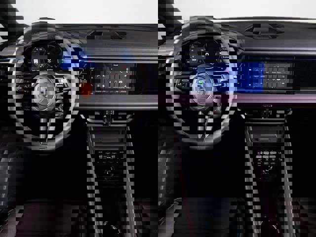 New 2025 Porsche Macan 4 Electric image 16