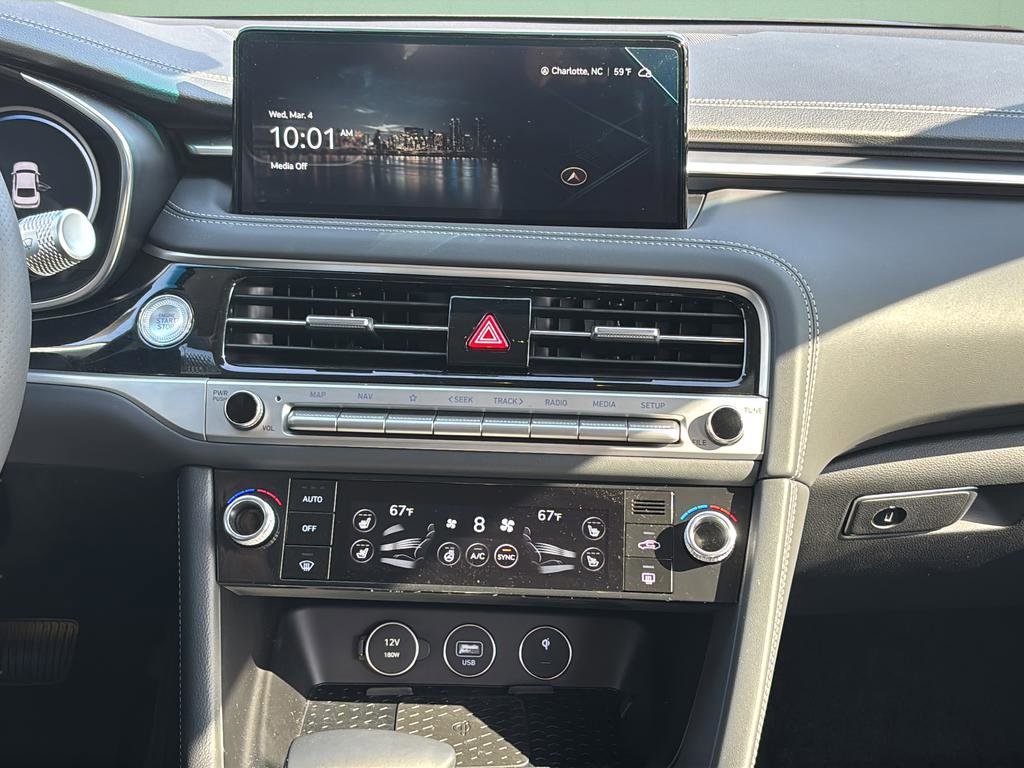 Used 2026 Genesis G70 2.5T Prestige image 24