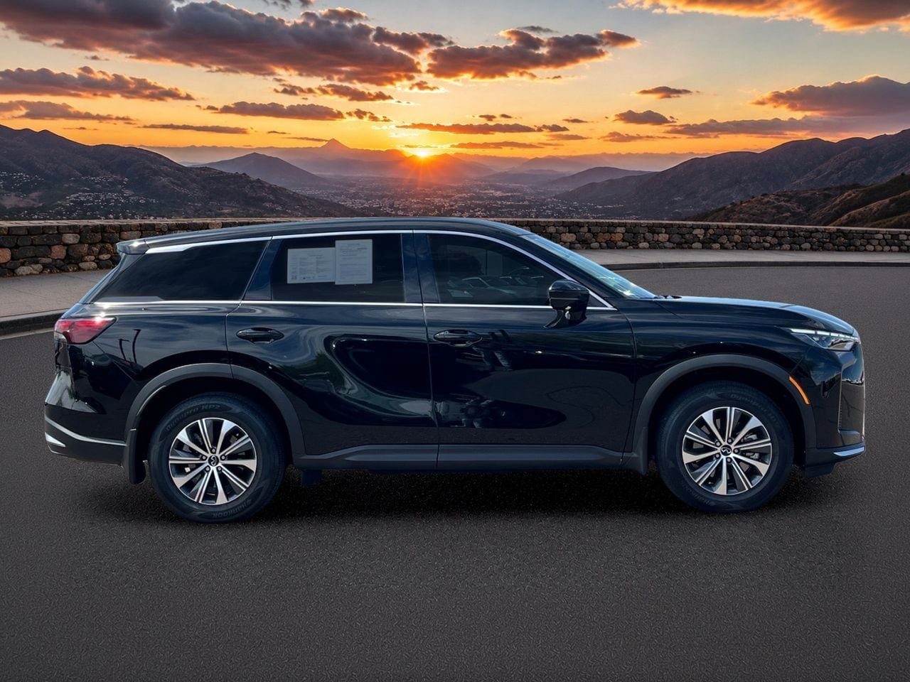 Certified 2026 INFINITI QX60 Pure w/ Cargo Package FWD image 6