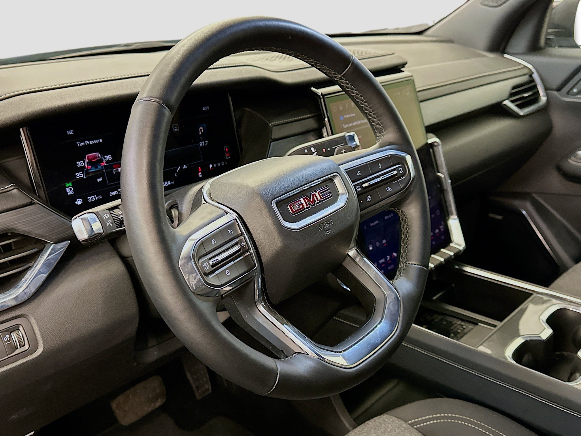Used 2025 GMC Acadia Elevation image 18