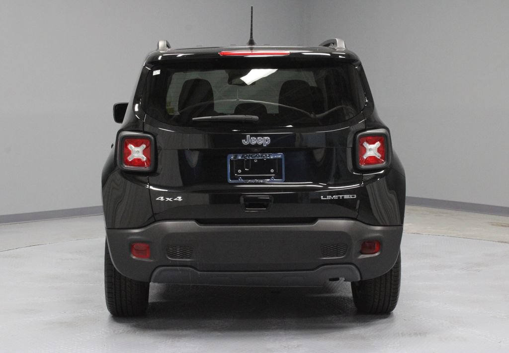Used 2022 Jeep Renegade Limited AWD/4WD image 10