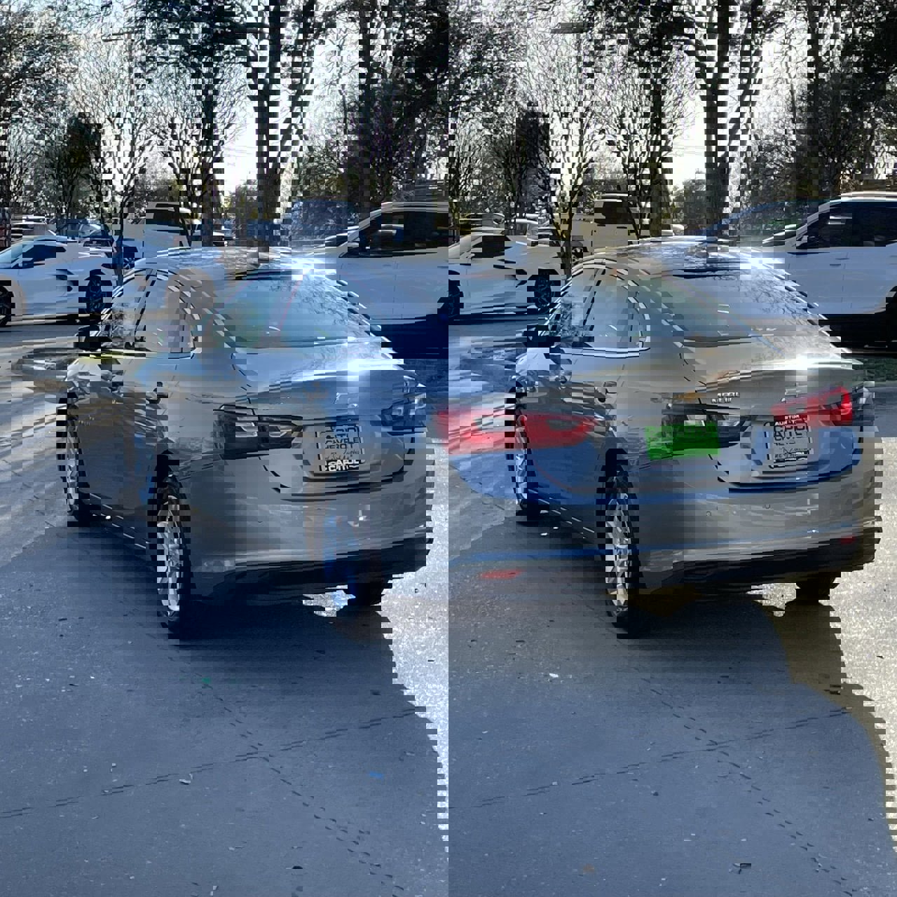 Used 2024 Chevrolet Malibu LT image 4