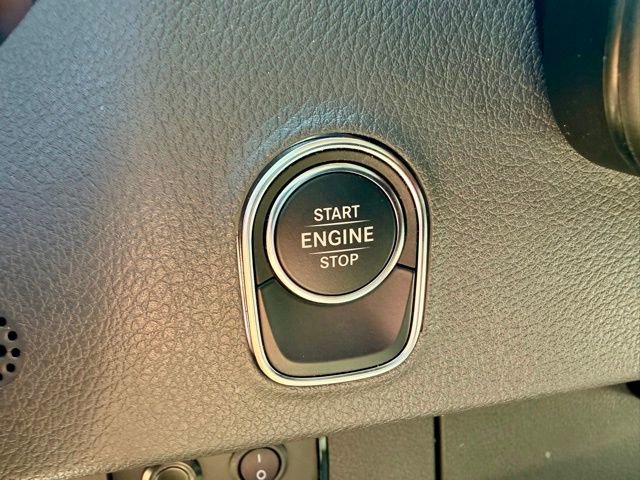 Used 2023 Mercedes-Benz Sprinter 2500 image 35