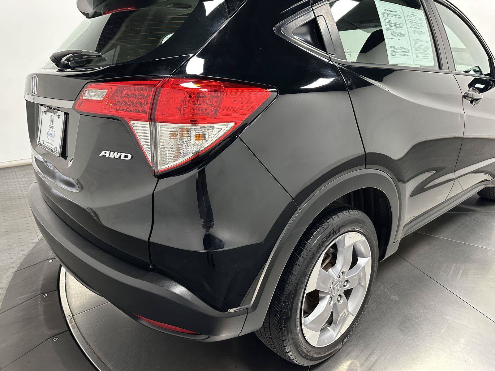 Certified 2022 Honda HR-V LX image 14
