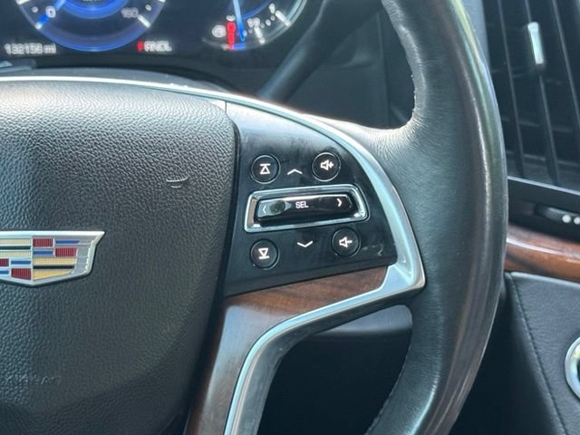 Used 2017 Cadillac Escalade Luxury AWD/4WD image 27