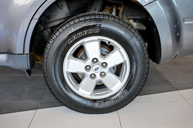 Used 2010 Ford Escape XLT AWD/4WD image 32