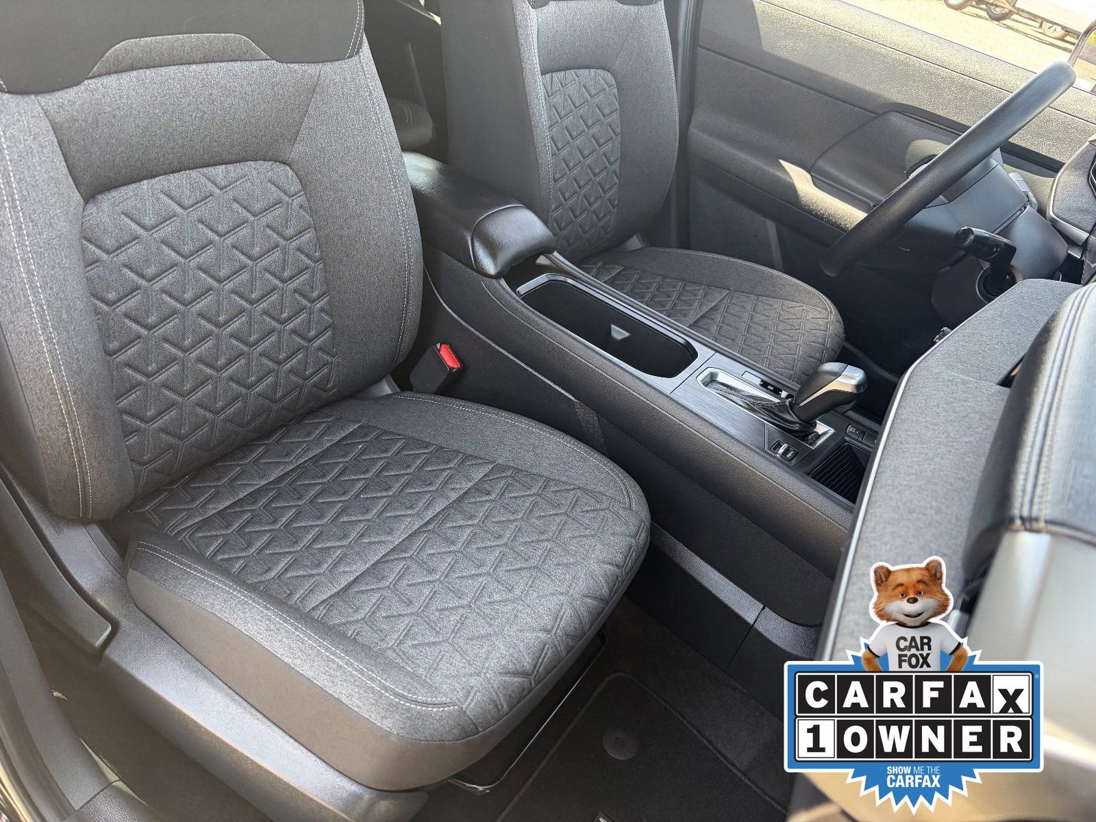 Certified 2025 Nissan Kicks SV image 11