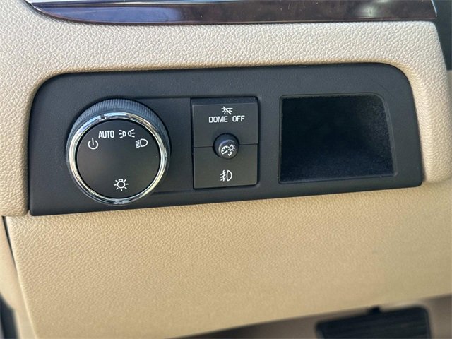 Used 2014 Cadillac Escalade Premium image 27