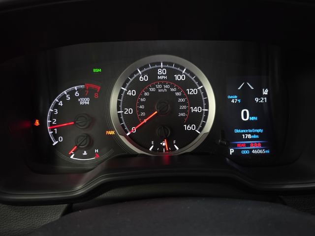 Certified 2021 Toyota Corolla SE w/ SE Premium Package image 16