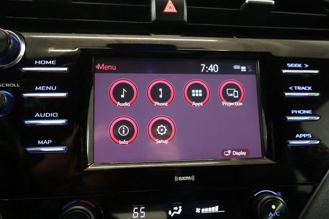Certified 2020 Toyota Camry SE image 23