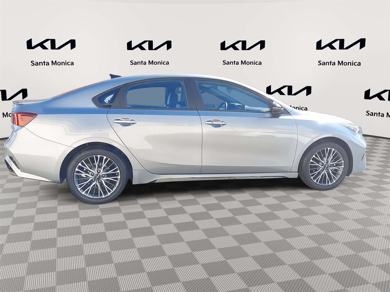 Certified 2023 Kia Forte GT-Line w/ GT-Line Technology Package image 4