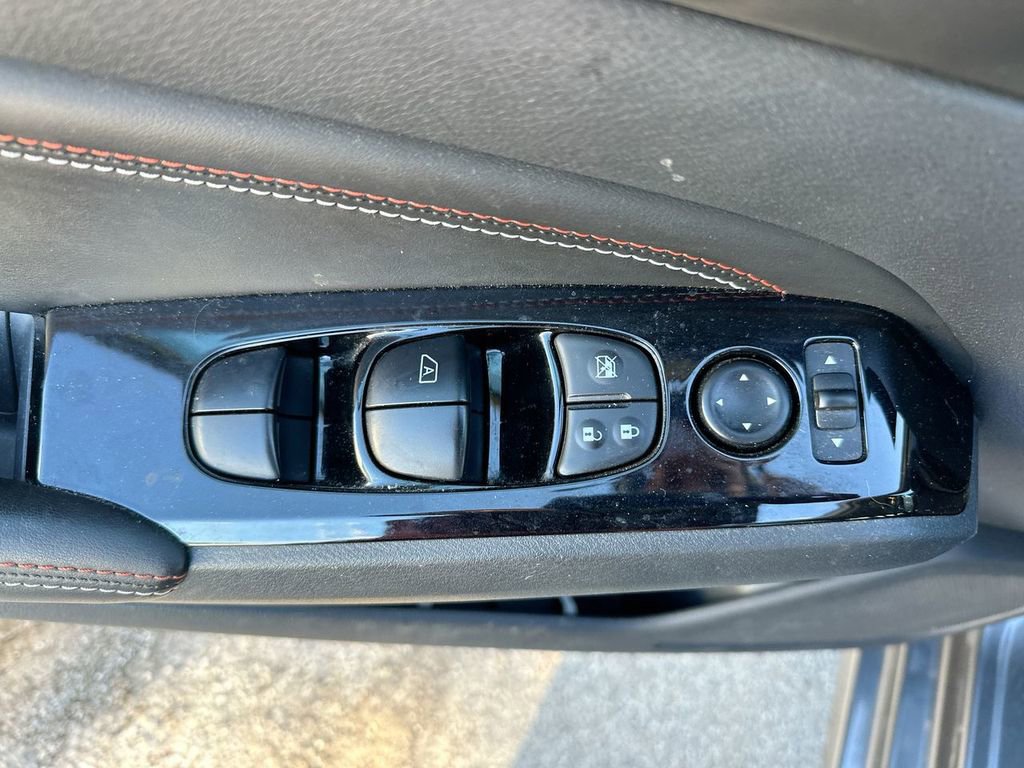 Used 2023 Nissan Altima 2.5 SR w/ SR Premium Package image 14