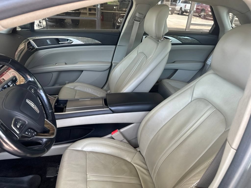 Used 2017 Lincoln MKZ Reserve w/ Technology Package AWD/4WD image 10