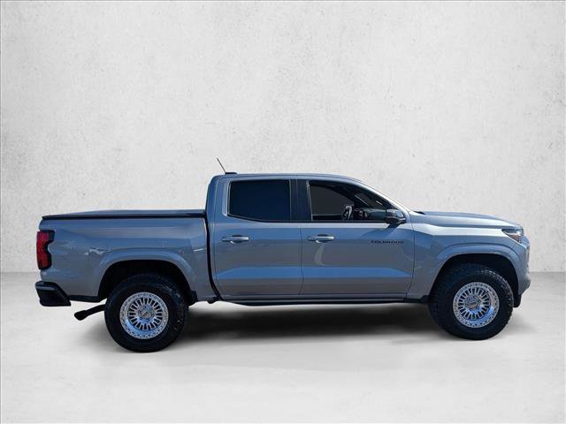 Used 2024 Chevrolet Colorado LT w/ LT Convenience Package image 4