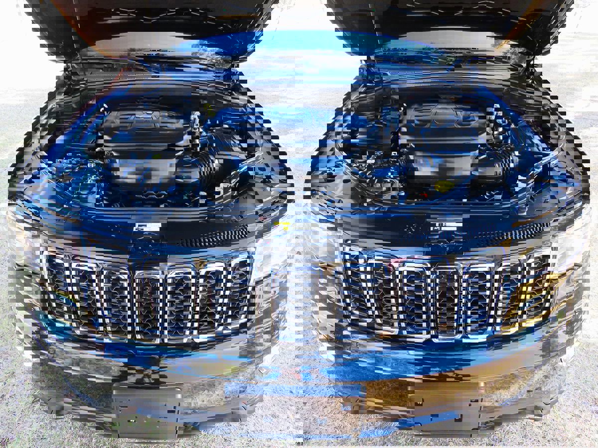 Used 2018 Jeep Grand Cherokee Laredo image 14