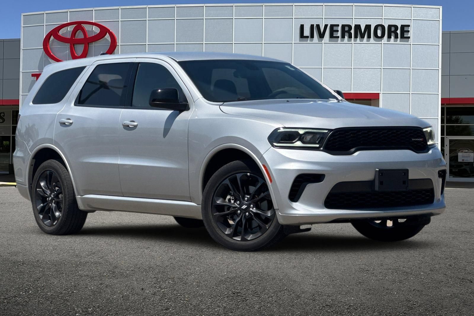 Used 2025 Dodge Durango GT AWD/4WD image 2