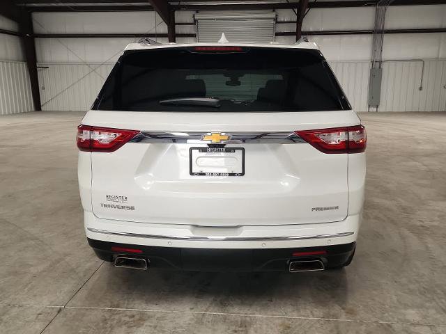 Used 2021 Chevrolet Traverse Premier FWD image 4