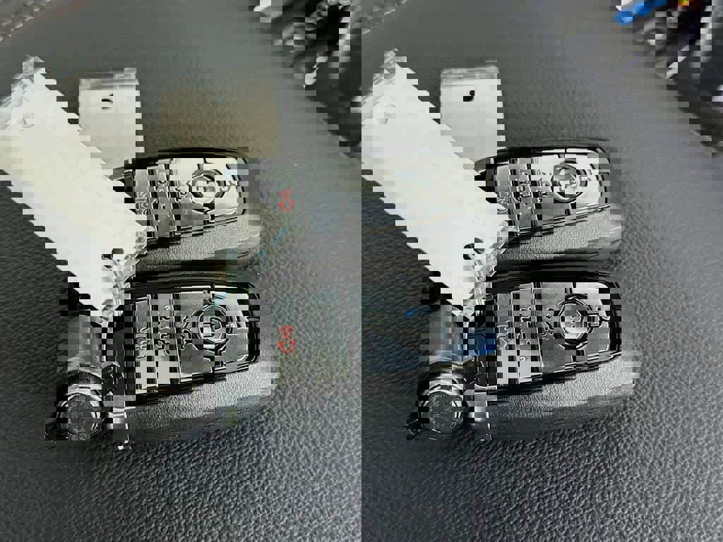 New 2025 Ford F150 Lightning Lariat AWD/4WD image 21