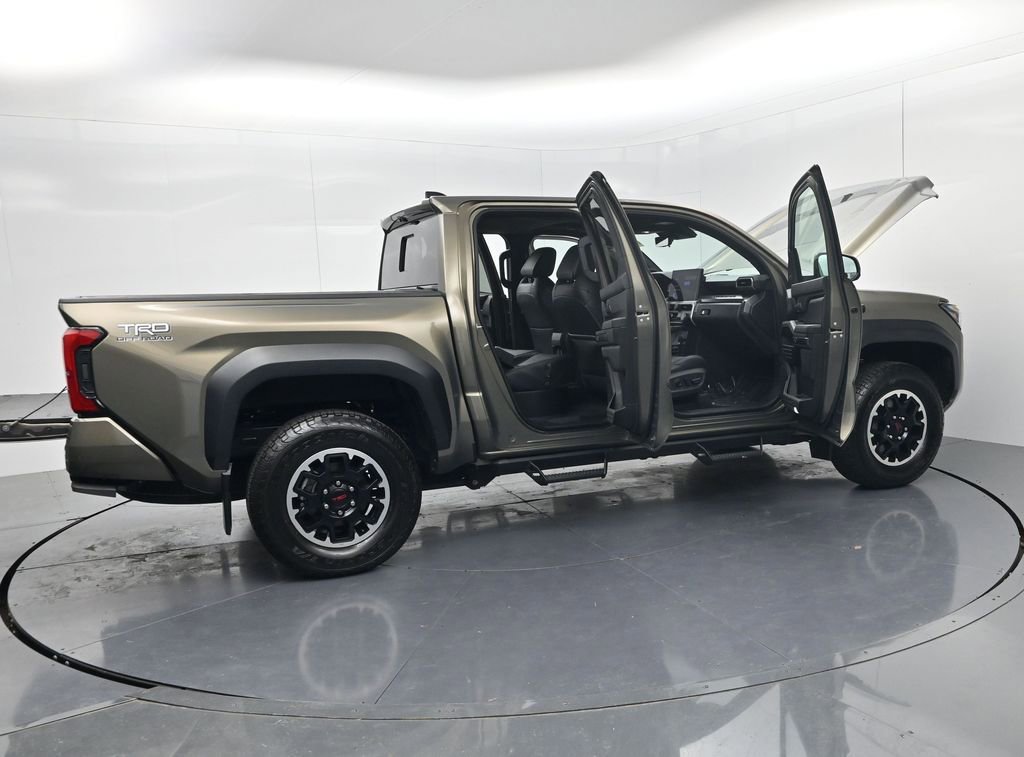 Used 2024 Toyota Tacoma TRD Off-Road w/ TRD Off Road Premium Package AWD/4WD image 65
