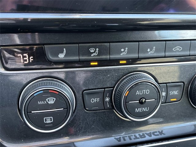 Used 2018 Volkswagen Golf Alltrack SEL image 34