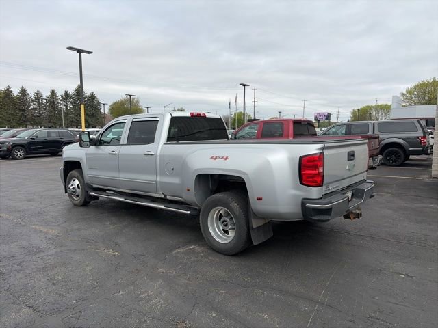 Used 2016 Chevrolet Silverado 3500 LT w/ LT Convenience Package AWD/4WD image 4