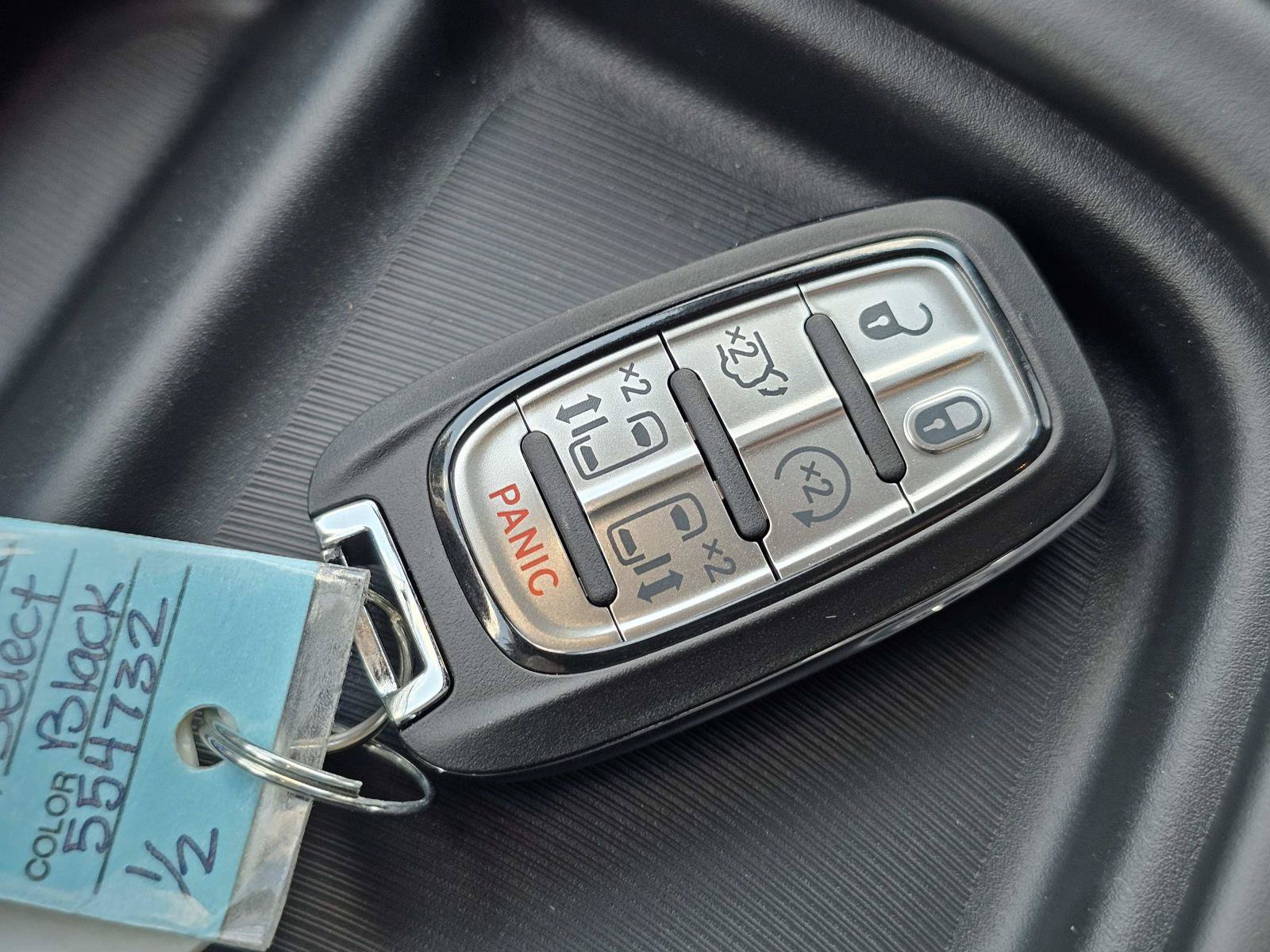 New 2027 Chrysler Pacifica Select FWD image 28