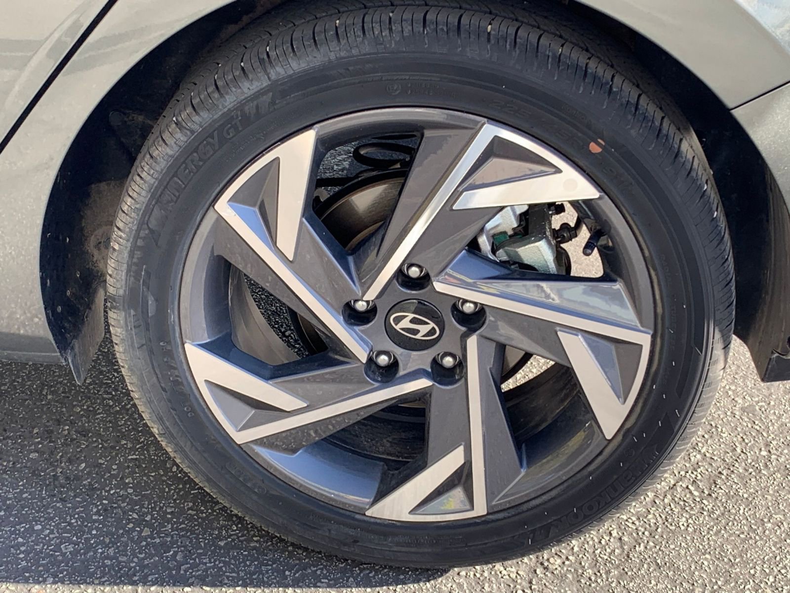 Used 2025 Hyundai Elantra SEL image 28