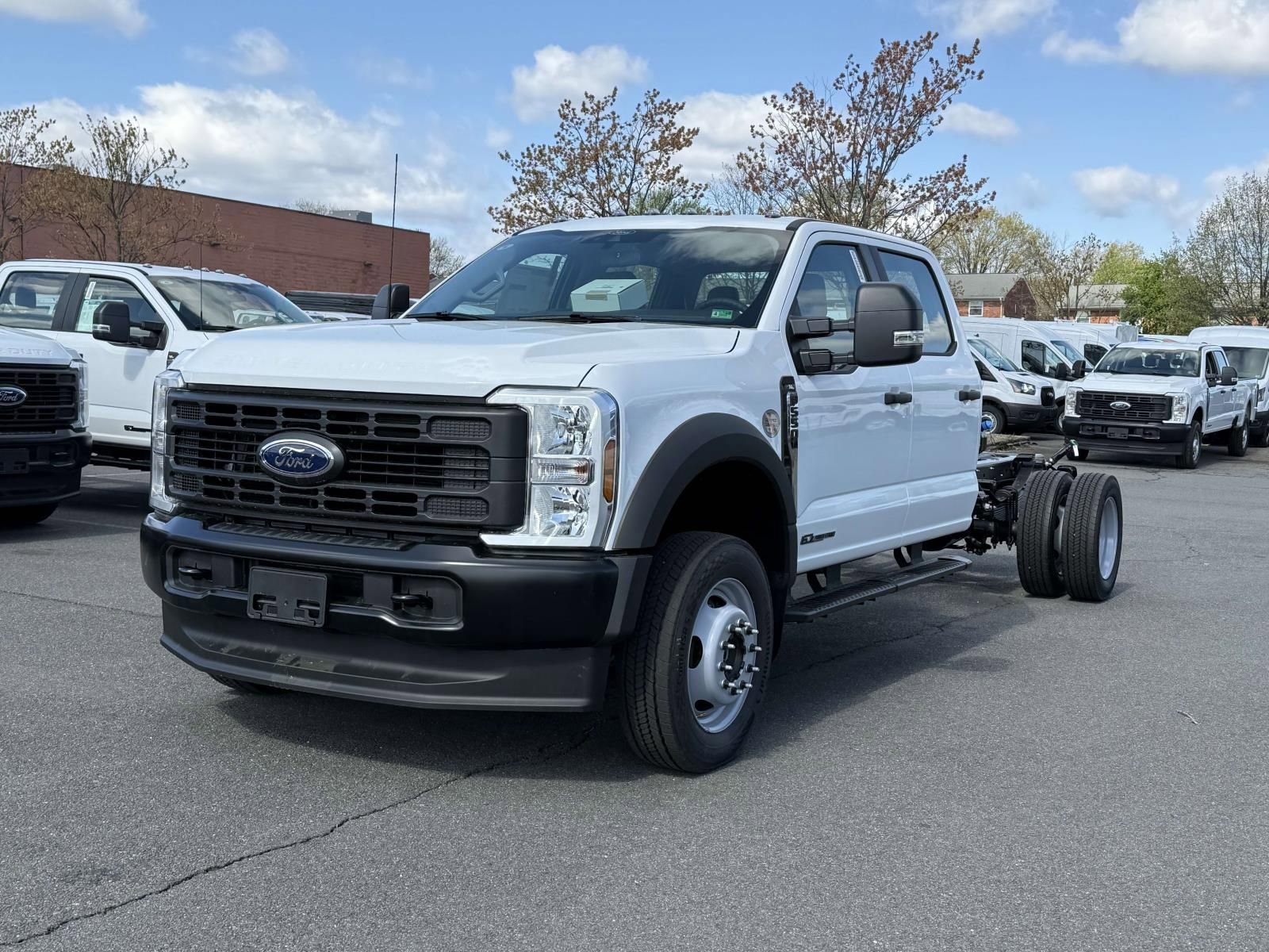 New 2025 Ford F550 4x4 Crew Cab Super Duty image 5